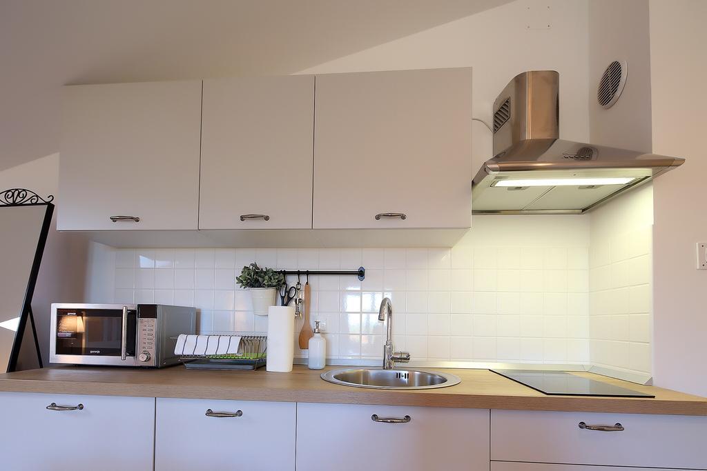 Apartments Papalinna By Moro Malinska Buitenkant foto